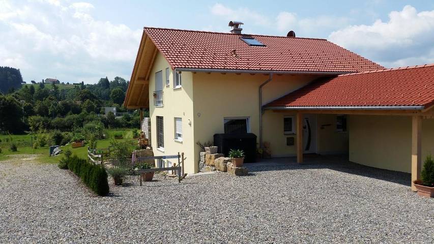 Ferienwohnung für 3 Personen, mit Terrasse in Altusried