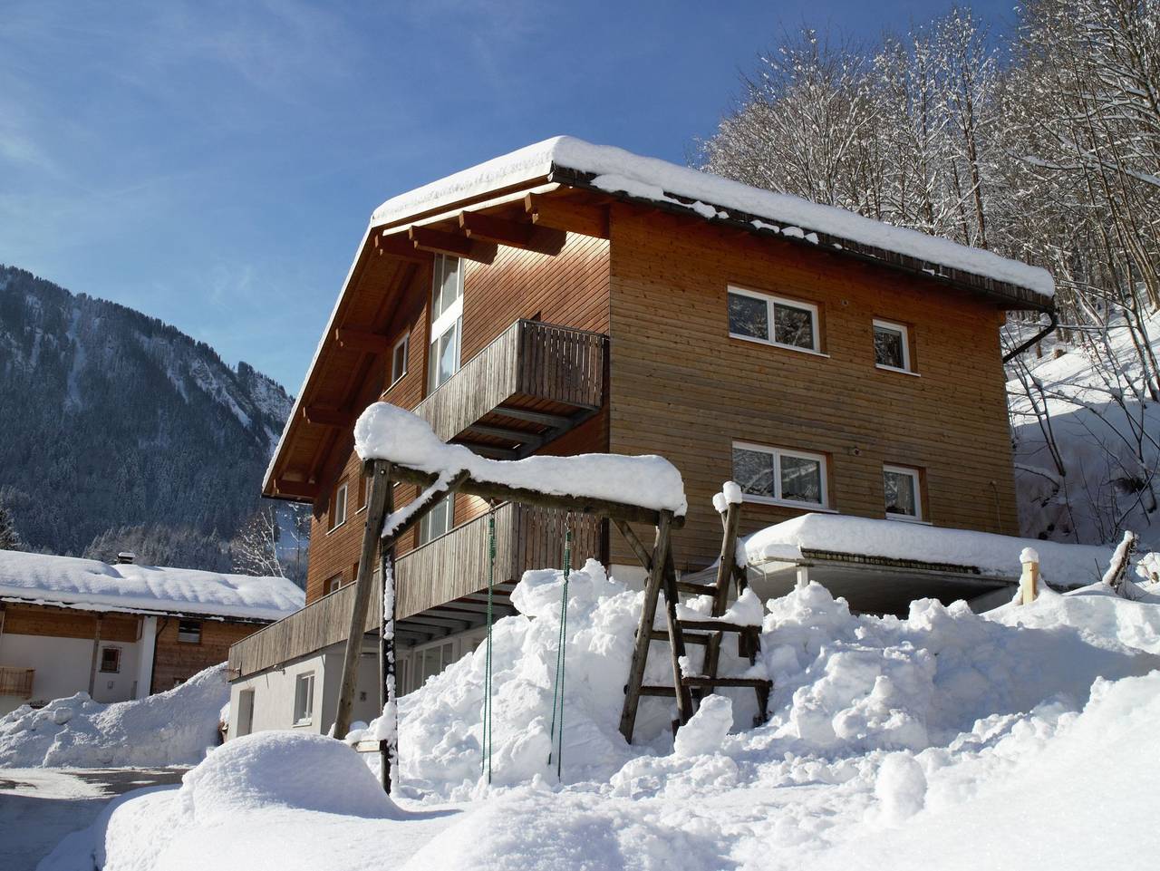 Ganze Ferienwohnung, Appartementhaus Monika-Mellau - Appartement Mirjam 140m2 in Mellau, Bregenzerwald