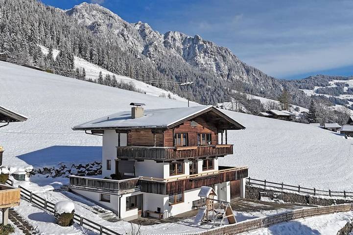 Chalet für 16 Personen, mit Balkon und Sauna in Alpbach