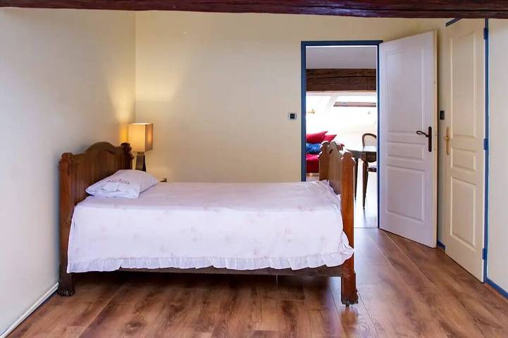 Location de vacances pour 2 personnes, avec jardin à Tullins - 3