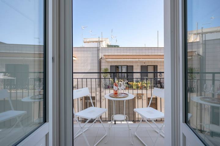 Hel lejlighed, Apartment 'Lemos' with Private Terrace, Wi-Fi and Air Conditioning in Conversano, Bari Provinsen