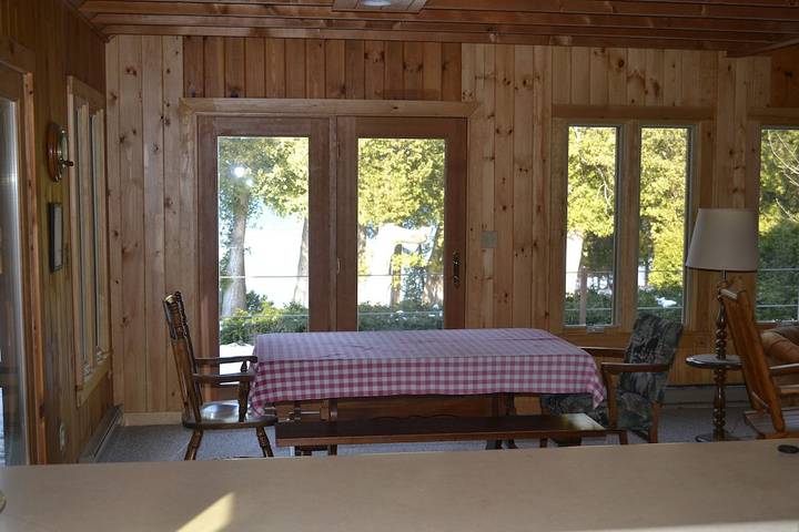 Vacation rental for 6 people, with yard in Lake Champlain