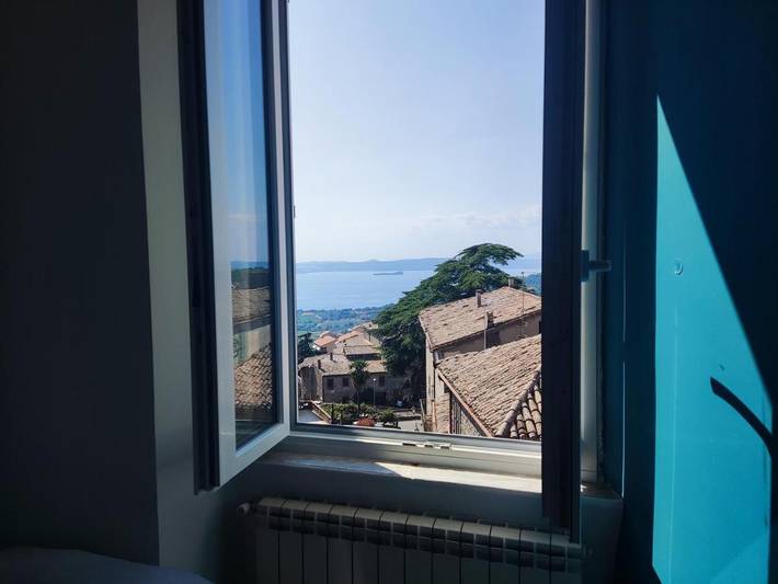 Appartamento per 2 persone, con panorama e vista lago nonché terrazza in Montefiascone