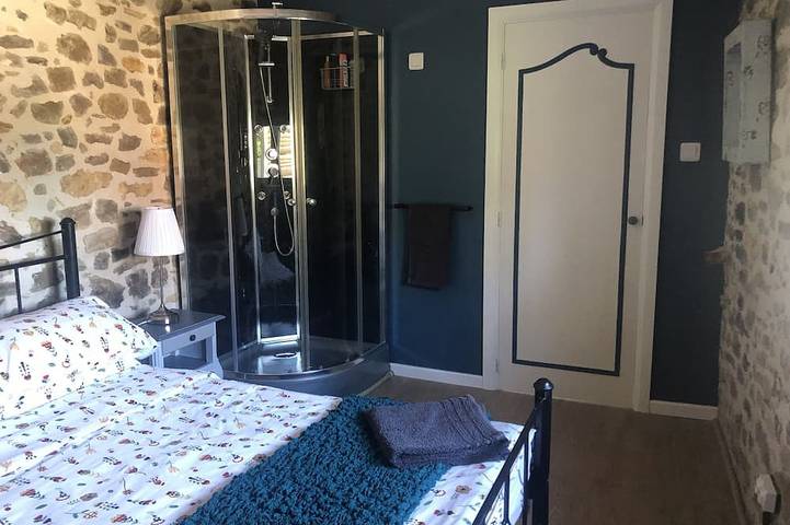 Gîte pour 2 personnes à Saint-Martin-de-Fressengeas - 2