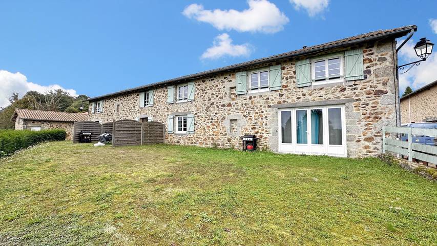 Gîte pour 10 personnes, avec jardin dans Parc naturel régional Périgord-Limousin - 2