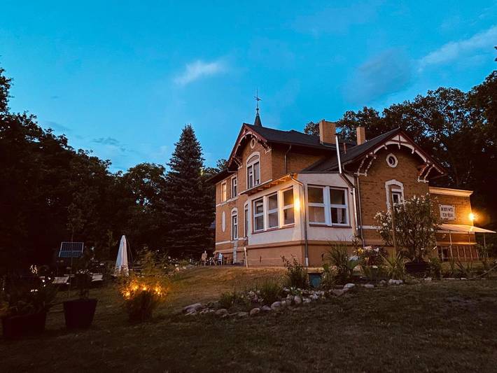 Villa für 2 Personen, mit Terrasse und Garten sowie Pool und Sauna im Lausitzer Seenland - 4