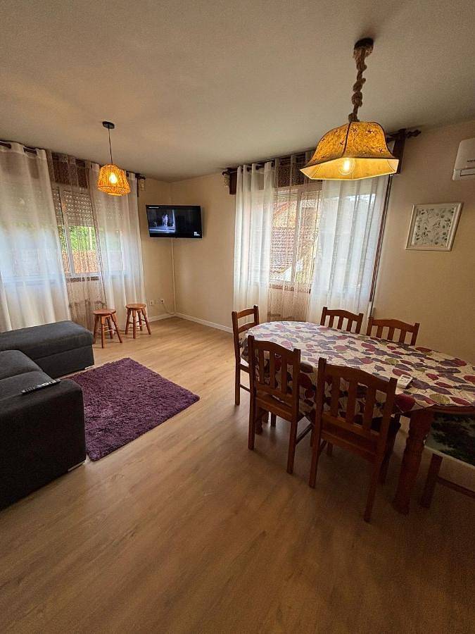 Casa de vacaciones para 8 personas, con jardín y vistas, Se admiten mascotas en Morrazo - 2