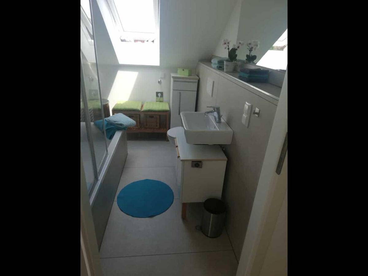 Appartement entier, Appartement de vacances pour 2 personnes avec balcon in Bad Neustadt an der Saale, Rhön-Bayern