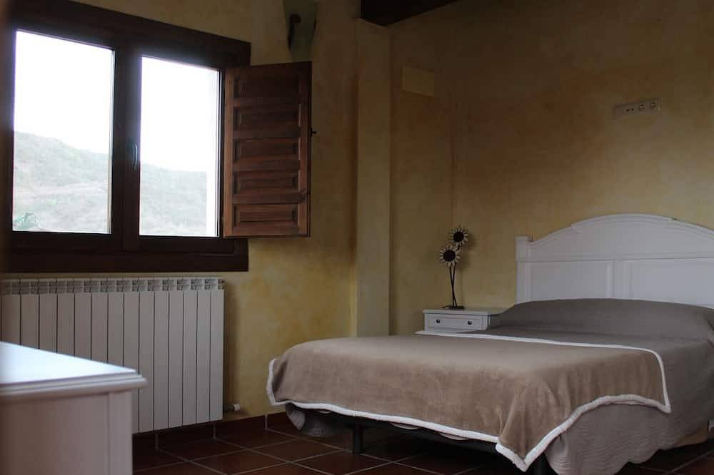 La Laguna Nogal à Laguna de Cameros in Laguna de Cameros, Vallées des rivières Leza, Jubera, Cidacos et Alhama