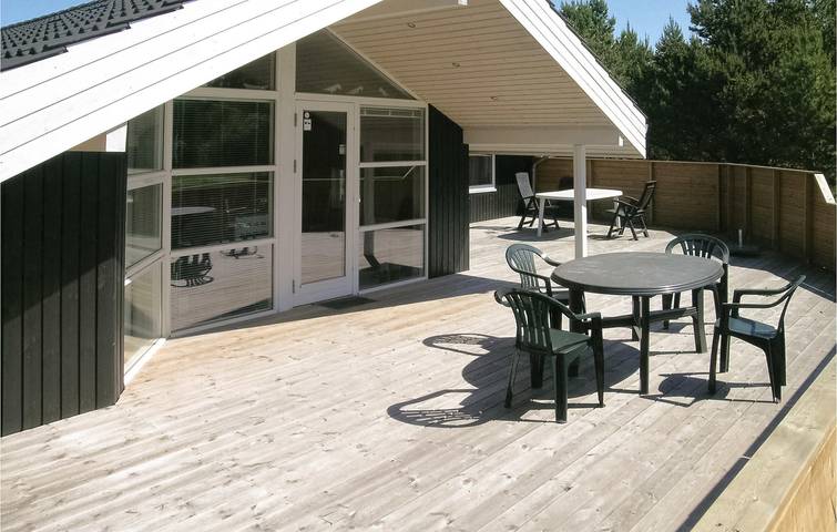 Ferienhaus für 10 Personen mit Terrasse in Lodskovvad, Ålbæk