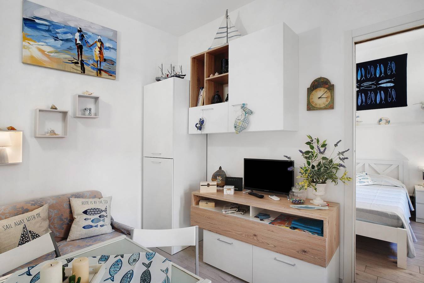 Apartamento entero, Casa de vacaciones "Casa di Ali" con Wi-Fi y aire acondicionado in Puerto Mauricio, Imperia
