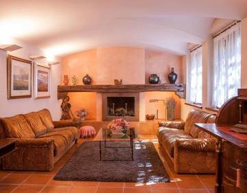Villa for 14 People in Viladrau, Girona Province, Photo 3