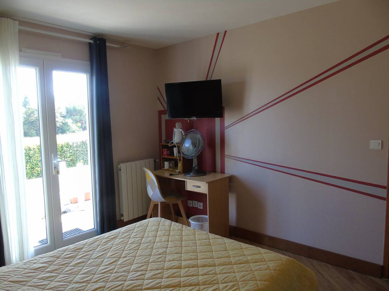 Chambre d'hôtes les Eglantines à Casteljaloux - Chambre in Casteljaloux, Région de Nérac