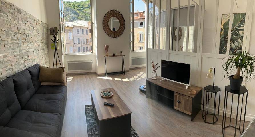 Gîte pour 3 personnes, avec vue dans Office de Tourisme d'Anduze