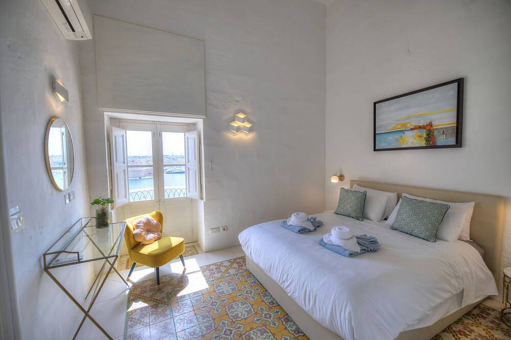 Spacious maisonette with spectacular views Ibri1-1 in Valletta, Insel Malta