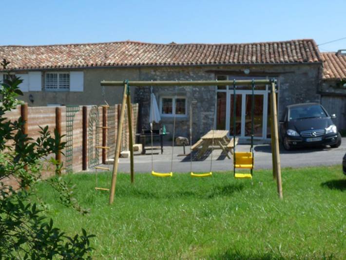 Gîte pour 8 personnes, avec Piscine à Ligugé