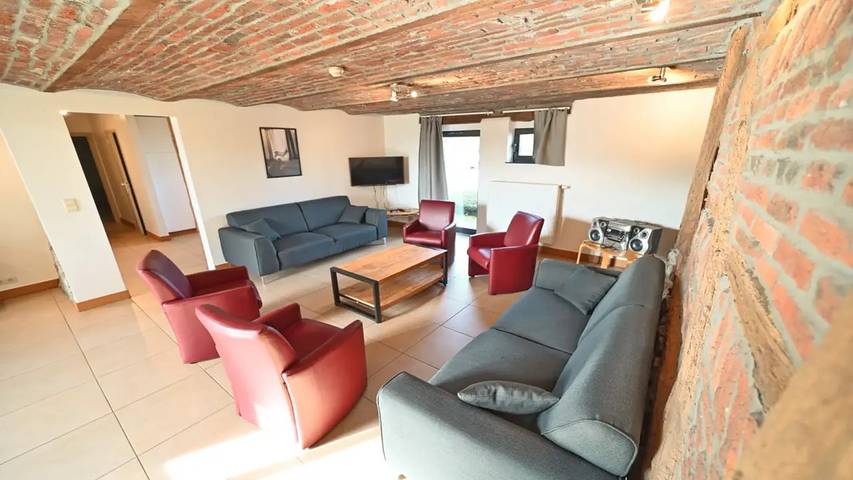 Location de vacances pour 15 personnes, avec jardin dans Grandhan - 2