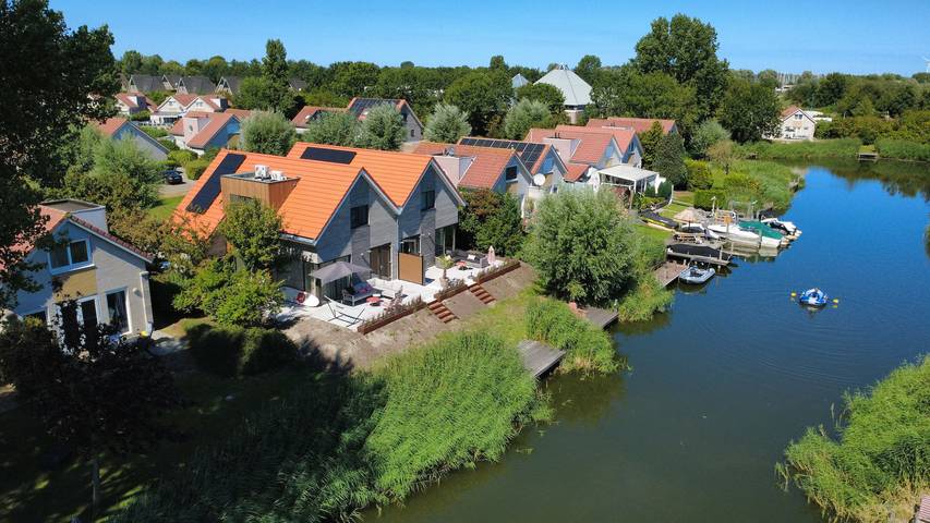 Ferienhaus für 8 Personen, mit Balkon/Terrasse und Terrasse in Makkum - 2