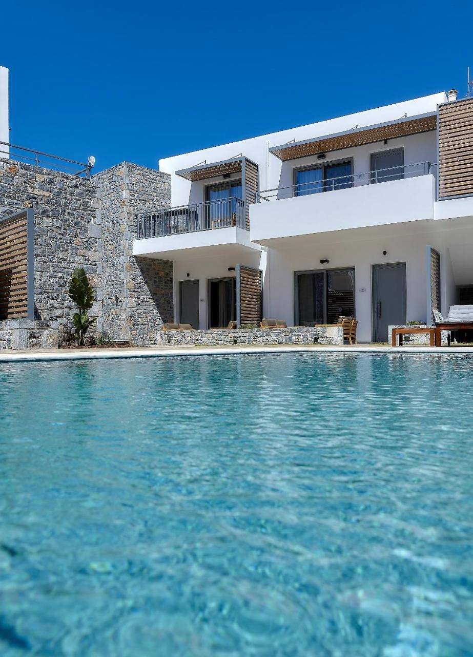Seascape Luxury Residences in Agia Pelagia, Achlada