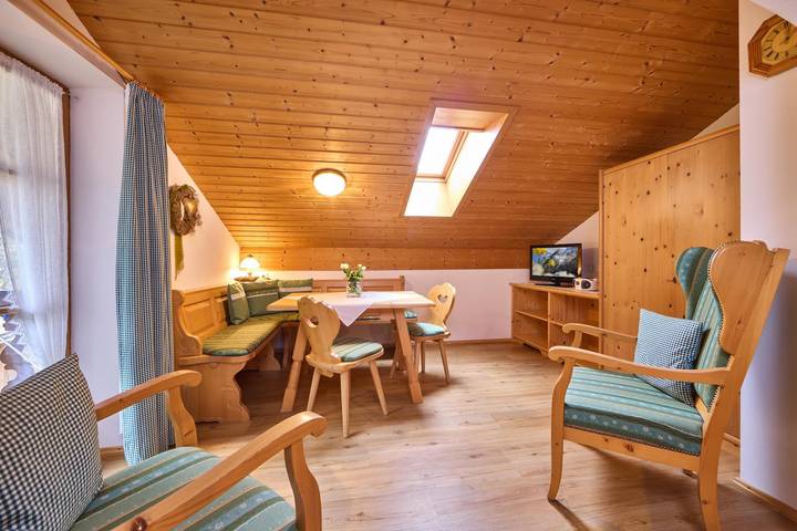 Ferienwohnung für 2 Personen, mit Balkon und Ausblick im Karwendel - 4