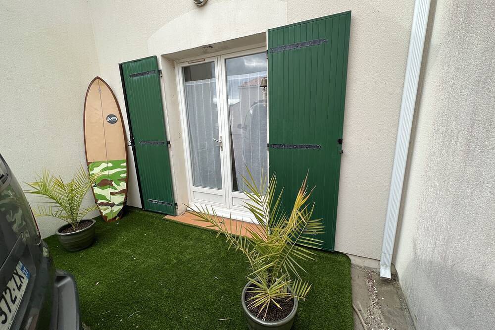 Appartement entier, Maisonnette Proche plage calme, tout confort. Idéal famille avec enfants. in La Remigeasse, Dolus-d'Oléron