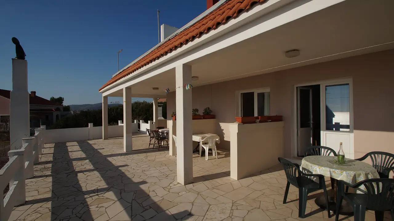 Appartamento vacanze a Čara a partire da 108€ a notte