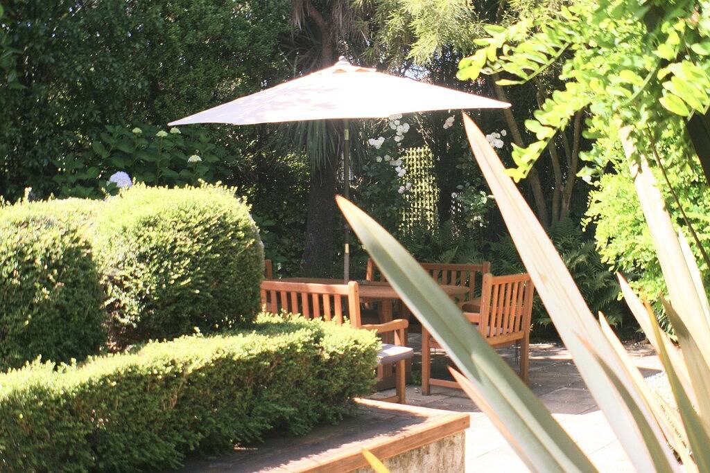 Walnut Grove Lodge schläft 26, Spa, Tennisplatz in Christchurch (Neuseeland), Canterbury (NZ)