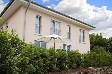 Ferienwohnung für 4 Personen, mit Garten in Leiwen