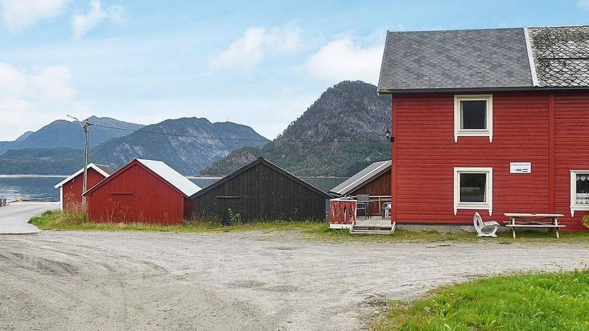 Ferienhaus für 4 Personen, mit Terrasse und Ausblick, mit Haustier in Måndalen