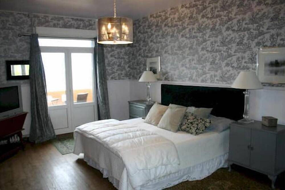 Normandie Ocean Front Villa, Omaha Beach, historischer Landungsstrand, Frankreich in Omaha Beach, Vierville-sur-Mer