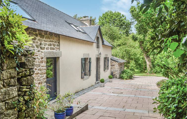 Ferienhaus für 6 Personen, mit Terrasse und Garten