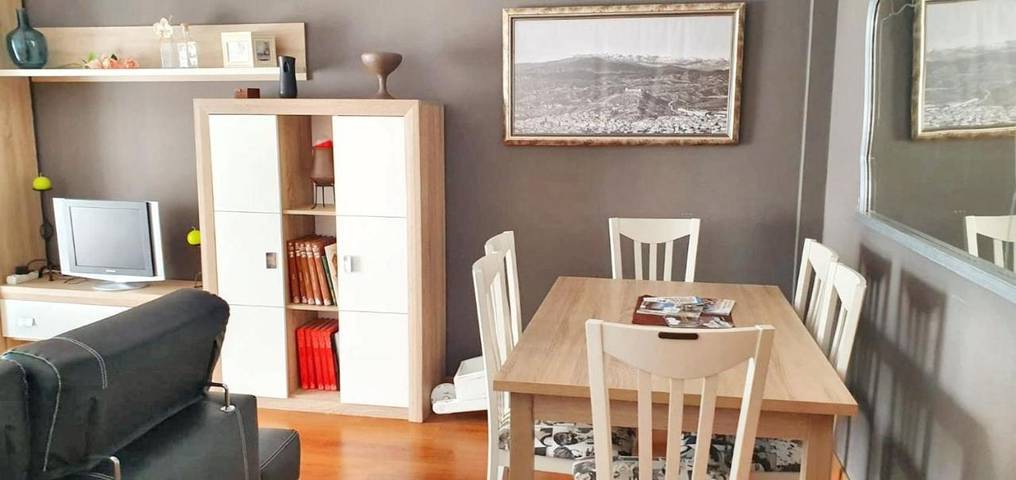 Apartamento de vacaciones para 5 personas, con balcón, Se admiten mascotas - 1