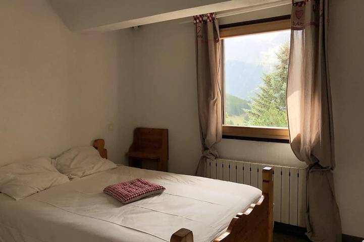 Gîte pour 12 personnes, avec jardin et terrasse à Molines-en-Queyras - 2