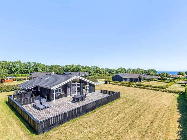 Ferienhaus für 6 Personen, mit Whirlpool und Terrasse sowie Sauna in Mommark