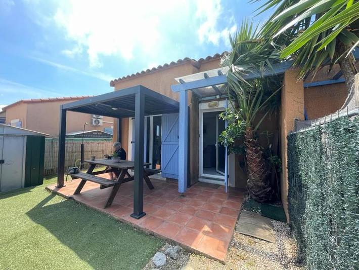 Villa pour 6 personnes, avec jardin - 1