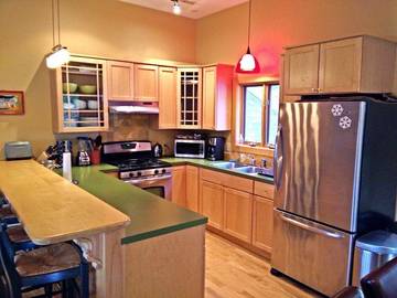 Vacation Home for 8 Guests in Vermont, USA, Picture 3