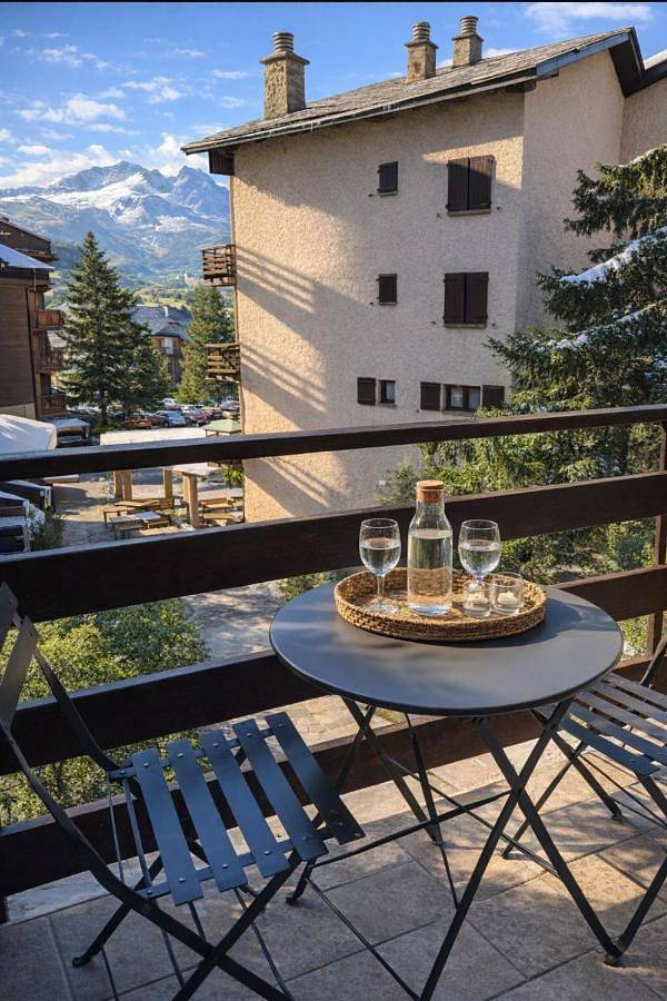 Apartamento de vacaciones para 5 personas, con terraza además de vistas y piscina - 1