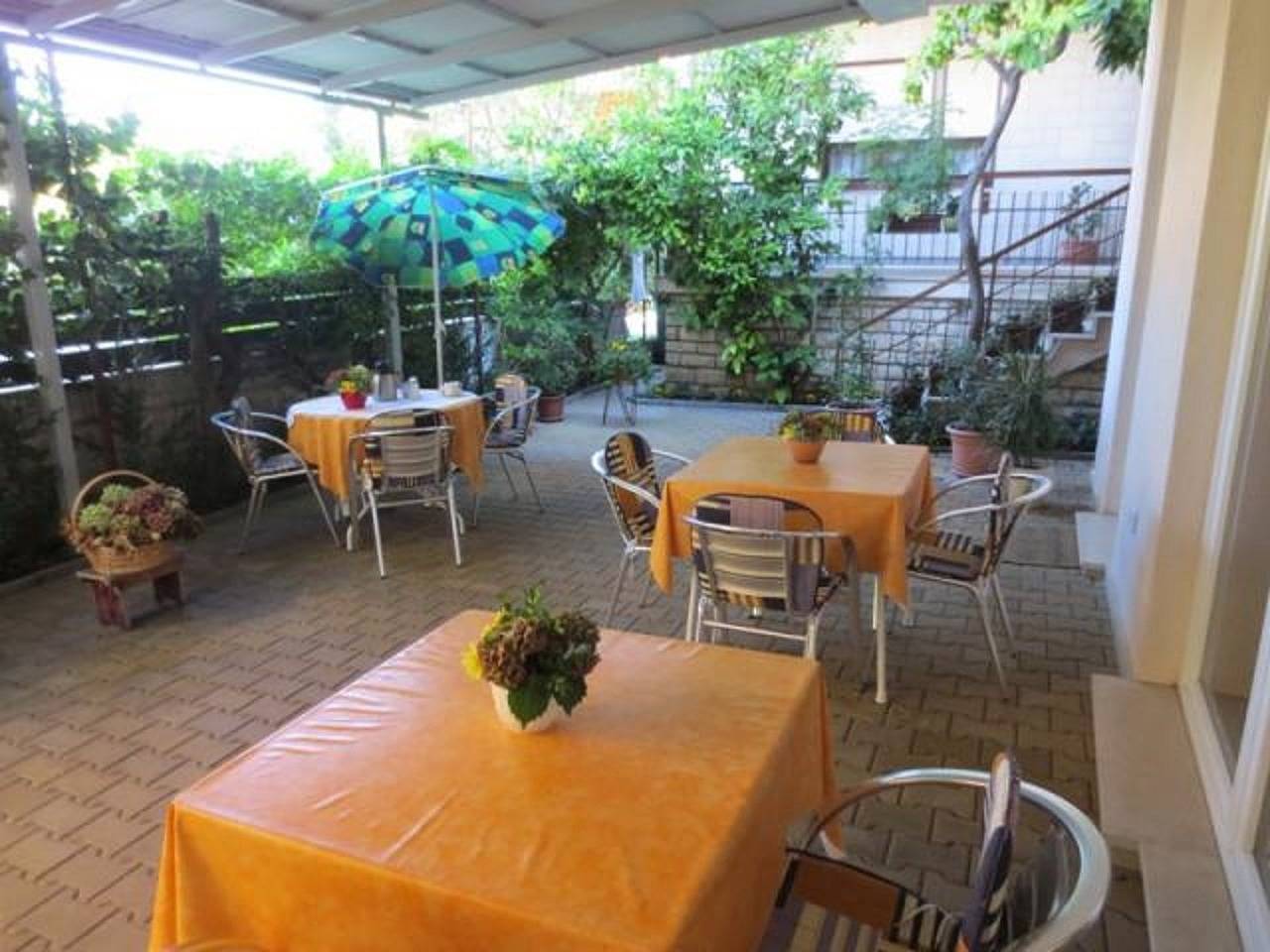 Room with air-conditioning Sukošan, Zadar S-20112-e in Sukosan, Zadar