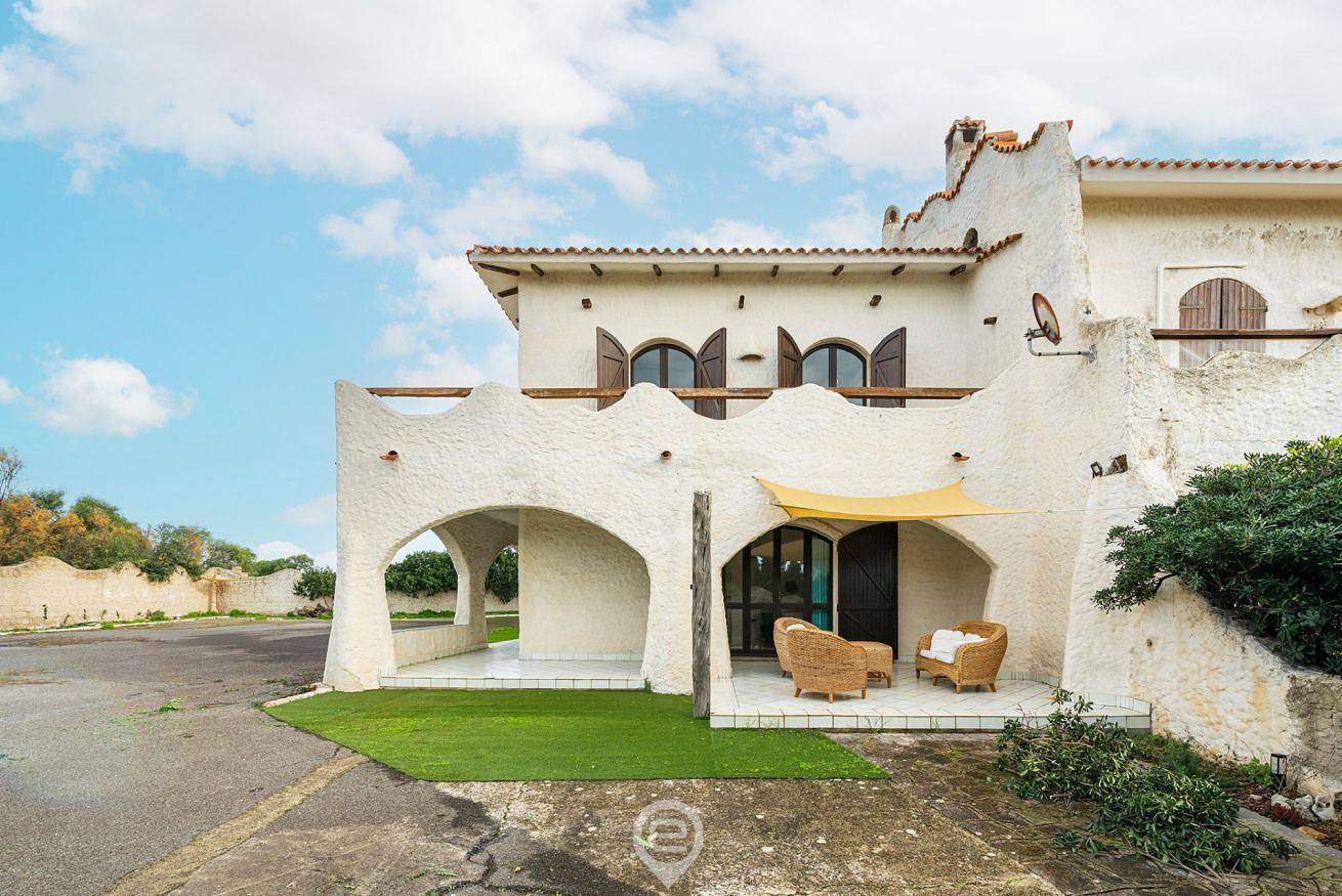 The House by the Sea in S'arena Scoada, San Vero Milis