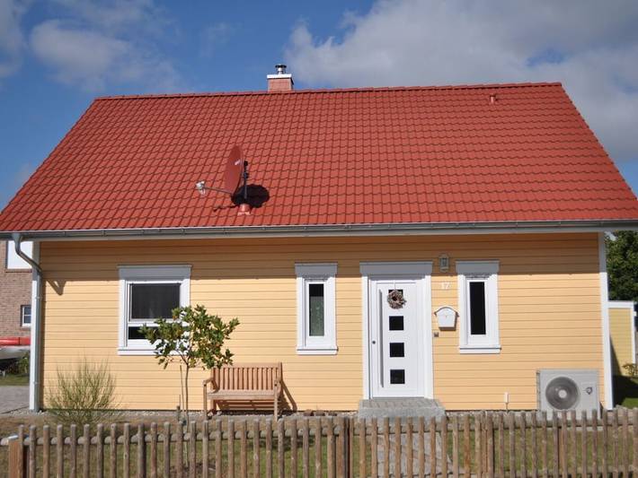 Ferienhaus für 6 Personen, mit Garten und Sauna in Warin