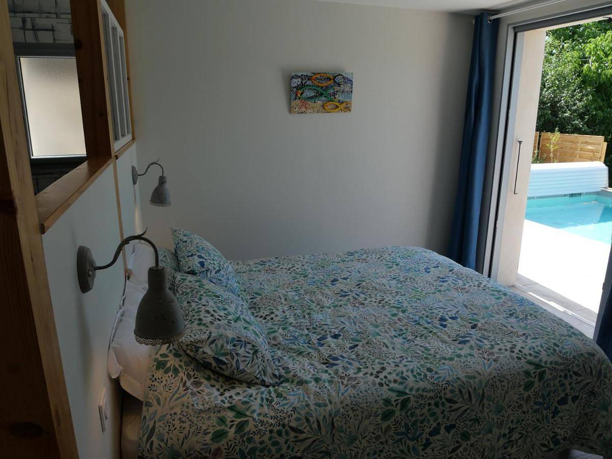 Three-Bedroom House in Saint-Étienne-de-Fontbellon, Ardèche