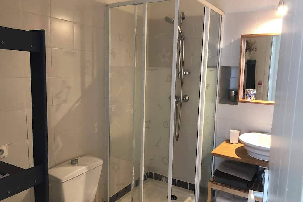 The leaning house in Loix, Isla de Ré