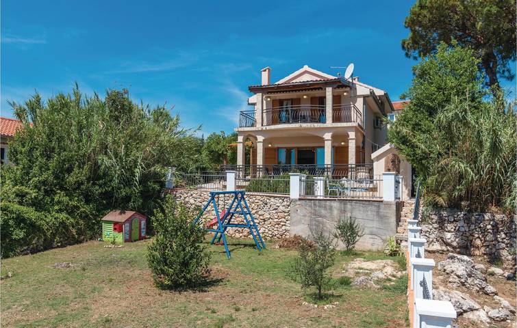Gemütliche Ferienwohnung mit Meerblick, Terrasse, Küche und Parkplatz in der Nähe von Sutomiscica in Plaža Jaz, Poljana