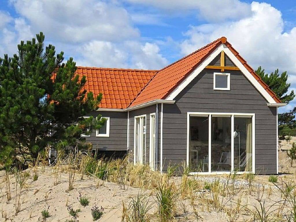 Huisje Aan Zee voor 8 Personen in Hollum, Nederlandse waddeneilanden
