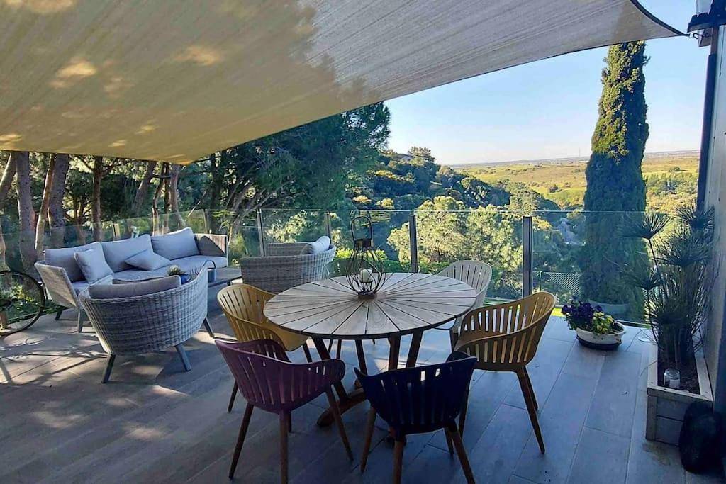 Three-Bedroom House in Galapagar, Área Metropolitana de Madrid