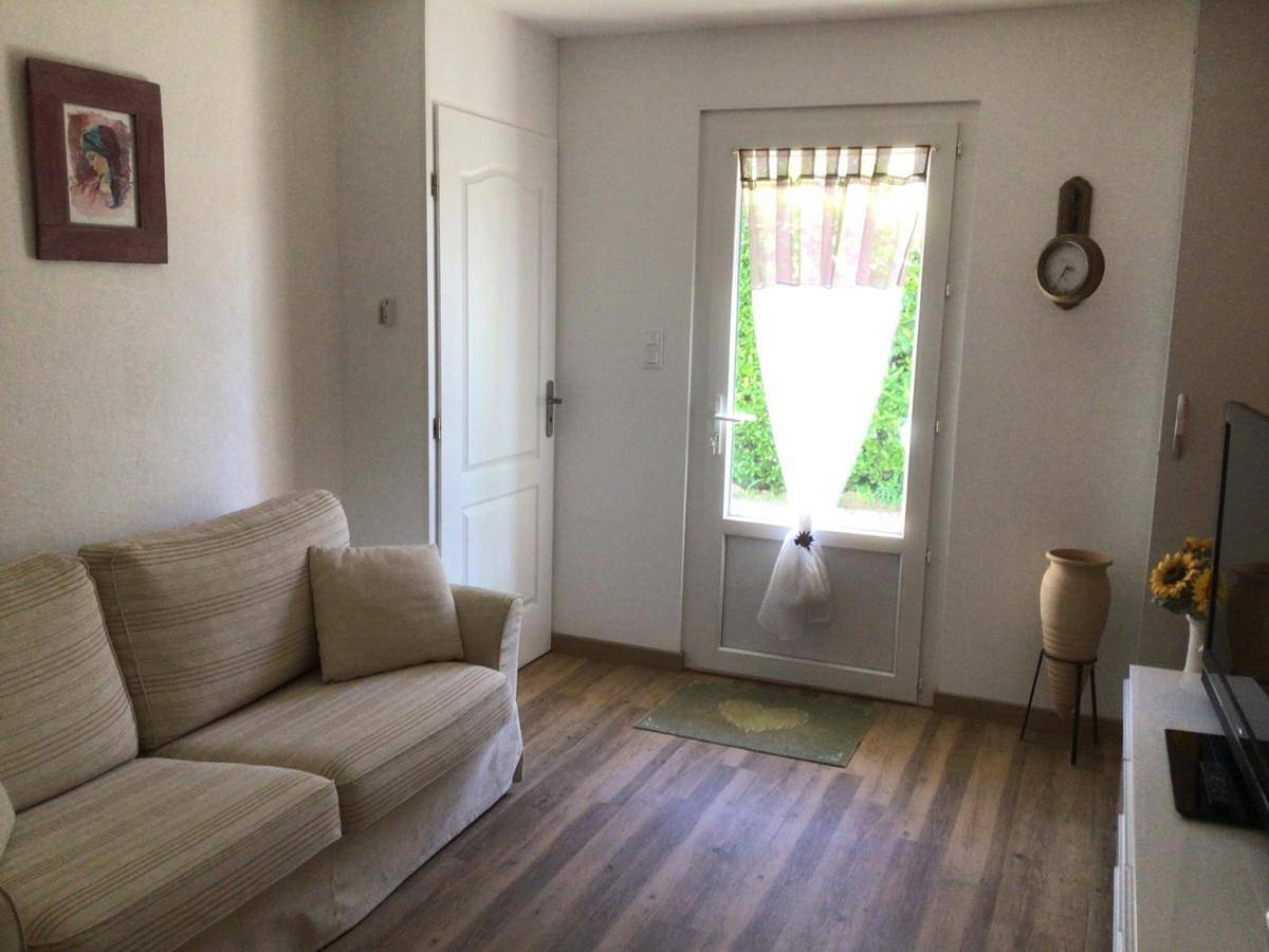 Appartement entier, Jolie location au cœur de la Provence in Pélissanne, Région d'Aix-en-Provence