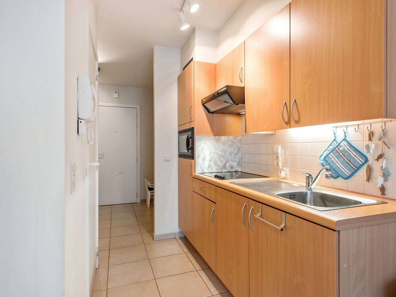 Ganze Wohnung, Studio in St-Idesbald mit Meerblick Balkon in Koksijde-Bad, Koksijde