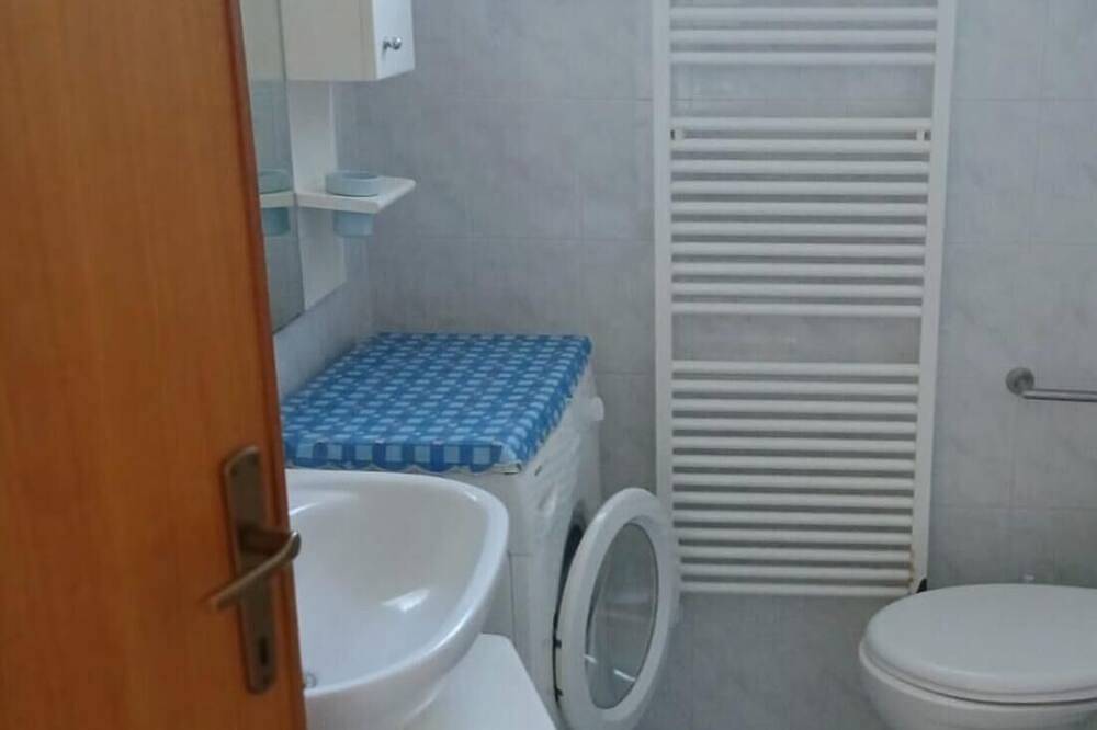 Appartamento intero, Appartamento Lo scoglietto a 20 mt dal mare in Rosignano Solvay, Costa degli Etruschi