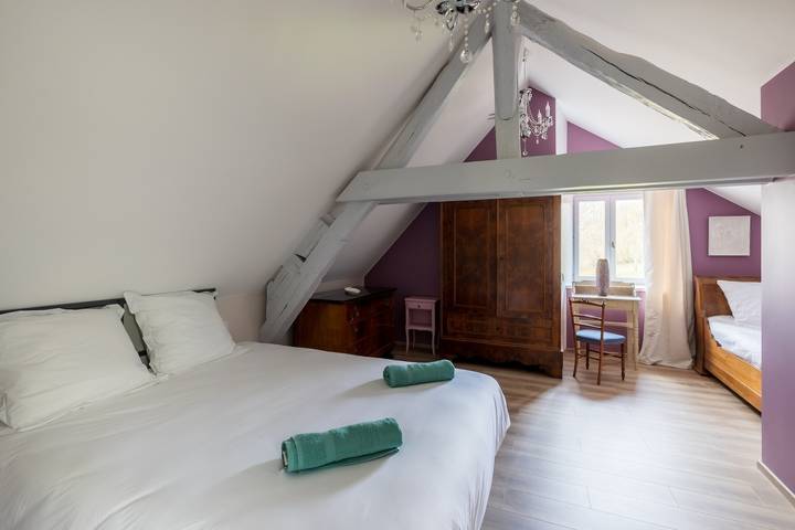 Ferienhaus für 7 Personen mit Garten in Charny-Orée-de-Puisaye, Auxerre und Umgebung