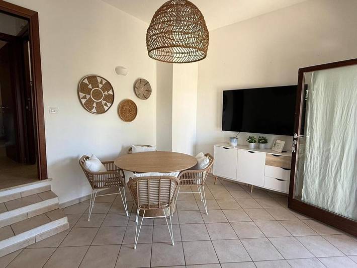 Villa per 8 persone, con Balcone e Terrazza nonché Giardino e Panorama a Cala Sinzias